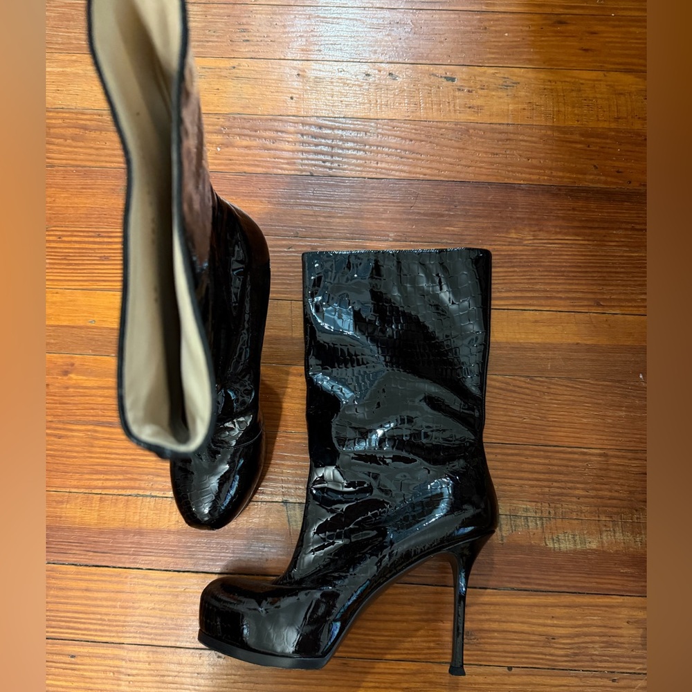 Authentic YSL Tribtoo Black Croc Embossed Patent Leather Women's Boots Size 40.5